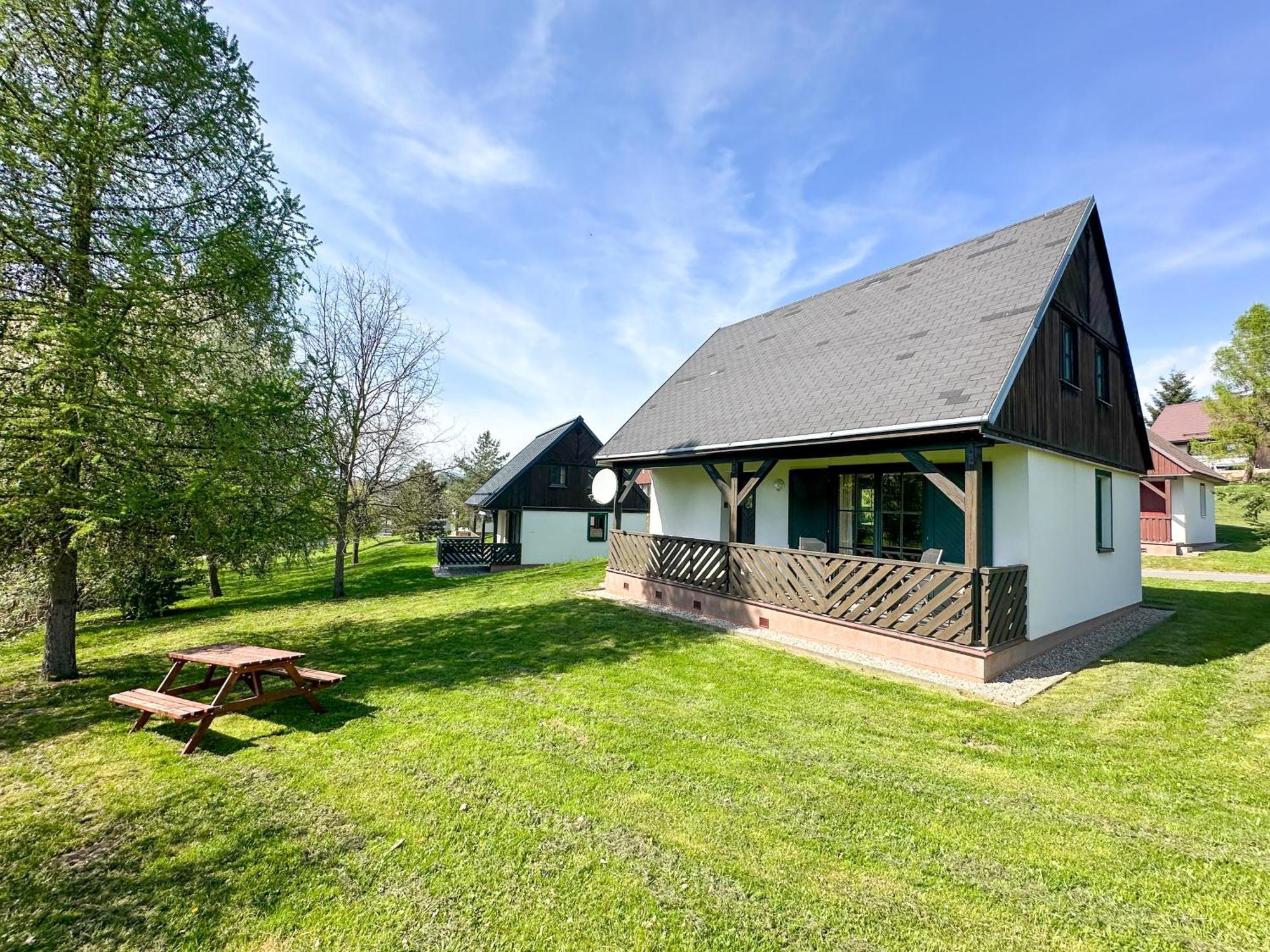 Ctyricitka Na Stastnem Kopci Villa Cerny Dul Exterior photo